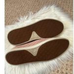 UGG  women's size 8 Sammy Chevron Sneaker 1102560 Photo 6