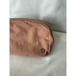Lululemon Everywhere Belt Bag Crossbody Salmon Orange Small Versatile Pouch Photo 3