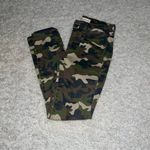 Gap  true skinny camo jeans size 25 Photo 0