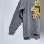 New York Laundry  Gray Sweater with Gingerbread Design Photo 1