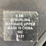 Marc Fisher Black & Silver Strappy Flat Sandal Shoes 9.5 Photo 8