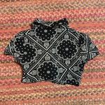 SEEK the Label  BLACK BANDANA PRINT BUTTON UP TIE FRONT CROP TOP Photo 4