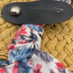 Pink Blue Gray Floral Roses Pleated Fabric Woven Straw Shoulder Bag Photo 3