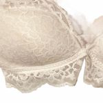 Victoria's Secret Medium White Lace Padded Bra Bralette Photo 1