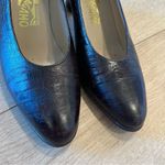 Salvatore Ferragamo  Women’s Brown Snakeskin Leather Almond Toe Heels Size 7.5 Photo 4