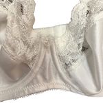 Vintage Carnival Ivory Satin Lace Bra Romantic Lingerie 38D Cream White Size undefined Photo 1