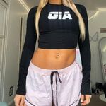 I am gia  logo print black long sleeve crop top  Photo 1