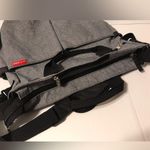 Skip Hop gray baby messenger diaper bag Photo 9