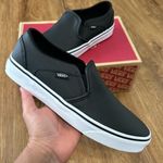 Vans  off the wall black leather slip on shoes sneakers women’s 9 new Photo 0