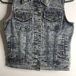Wax Jean Wax jeans Acid wash bedazzled denim vest cutoff sleeves with pearls Photo 2