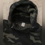 PINK - Victoria's Secret Pink Victoria Secret hooded sherpa. Black camo. Medium Photo 11