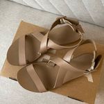 Everlane  The Modern Wrap Leather Sandals (7) Photo 1