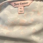 Juicy Couture Juicy Couture Sleeveless Summer Sparkly Cloud Animal Print V-Neck Shirt Size XL Photo 5