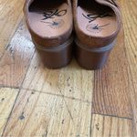 OTBT  Brown Leather Block Heel Mules Size 9 Photo 1