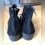 Bobbie & Brooks Bobbie Brooks Sz 6 Ladies Black Cut Out Booties NEW NWT Photo 4