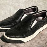 Johnston & Murphy  Womens 7M Slip-on Textile Leather Snakeskin Pattern Sneaker Photo 0