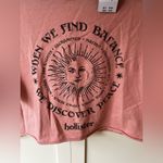 Hollister ‎ Cropped Sun Moon Women’s NWT T Shirt 100% Cotton Size XS Photo 5
