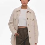 Aritzia Ganna Shirt Jacket Photo 0