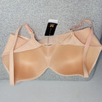 Wacoal Coral Bra with Molded Cups and Wide Straps New Size 36DD Photo 4