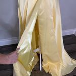 NWT Beautiful Yellow Formal Gown Size 4 Photo 1