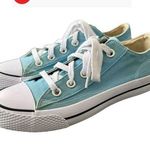 Airwalk light blue low top canvas sneakers shoes women size 8 Photo 0