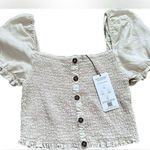 Love Tree Women’s cream puff sleeves CROP TOP Photo 0