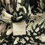 Black Rainn Women’s V-Cut  Blouse Photo 3