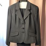 Talbots Classic Women's Gray pant suit Sz 8 P Italian wool blend fully lined Photo 0