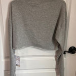Commense Cropped Sweatshirt Raw Hem Long Sleeve Pullover‎ Comfy Top Size XS NWT Gray Photo 0