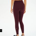 Splits59  Clare High Waist Rigor 7/8 Leggings in Dark Cherry / Creme Medium $128 Photo 9
