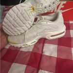 Nike  Women's White and Cream Sneakers Photo 3