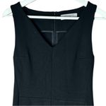 MM.LaFleur  Sleeveless V-neck Stretch Sheath Black Dress Size 4 Photo 1