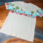 Boxlunch Disney Box Lunch Donald Duck Hawaiian organic cotton Tee shirt medium Photo 0