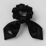 Alo Yoga NWT Airlift Rhythm Scrunchie Elegant Black Hair Accessories Photo 0