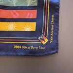 Yale Alumni Chorus 2004 Gift of Song Tour Square‎ Scarf Photo 2