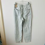 Madewell  The Momjean in Bloomfield Wash Tencel Denim Edition Photo 6
