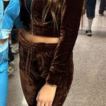 brown velour set Photo 0