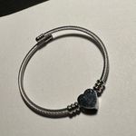 Women’s Silver Tone Cable Bangle Bracelet 7 1/4 Inch Letter / Initial B Heart Photo 1