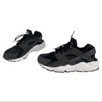 Nike  Air Huarache Womens Black Sneakers Sz 8.5 Photo 2