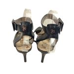 Sam Edelman * Okala Ankle Strap Heel Womens Size 8.5 Black Leather Gold Textured Photo 2