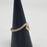 Pura Vida Gold Tone & White Enamel Wave Ring (8) Gold Photo 2