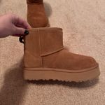 UGG  Platform Boots Mini Photo 8
