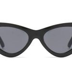 Sunglasses Triangle Shape, American Fashion, Cat’s eye Sunglasses Black Photo 0