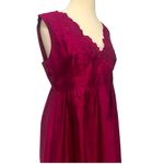Adrianna Papell  Maroon Sleeveless V-neck Silk Cocktail Dress Elegant Size 10 Photo 3