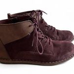 Clarks Tamitha Key Burgundy Suede Leather Chukka Boots | Women’s 7 Photo 1