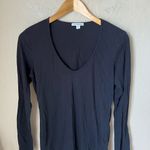 James Perse  black long sleeve cotton v neck Photo 2