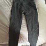 Amazon grey leggings Photo 3