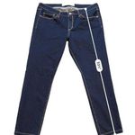 Abercrombie & Fitch The Super Skinny mid rise Jean Strechy W32 L31 Photo 4