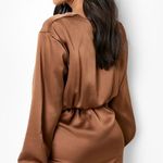 Boohoo satin dress Photo 1