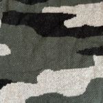 AQUA Cashmere Camo Jacquard Cashmere Sweater Photo 7